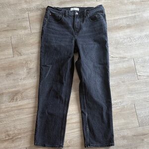 Abercrombie and Fitch “The Straight Mid Rise Black Jeans Size 30 Size 10